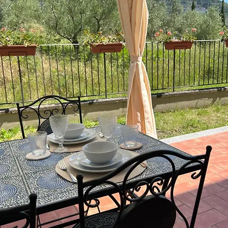 La Terrazza Degli Ulivi - View * كورتونا